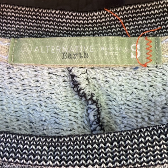 Alternative earth organic sweatshirt dress + poncho shirt - Picture 3 of 6